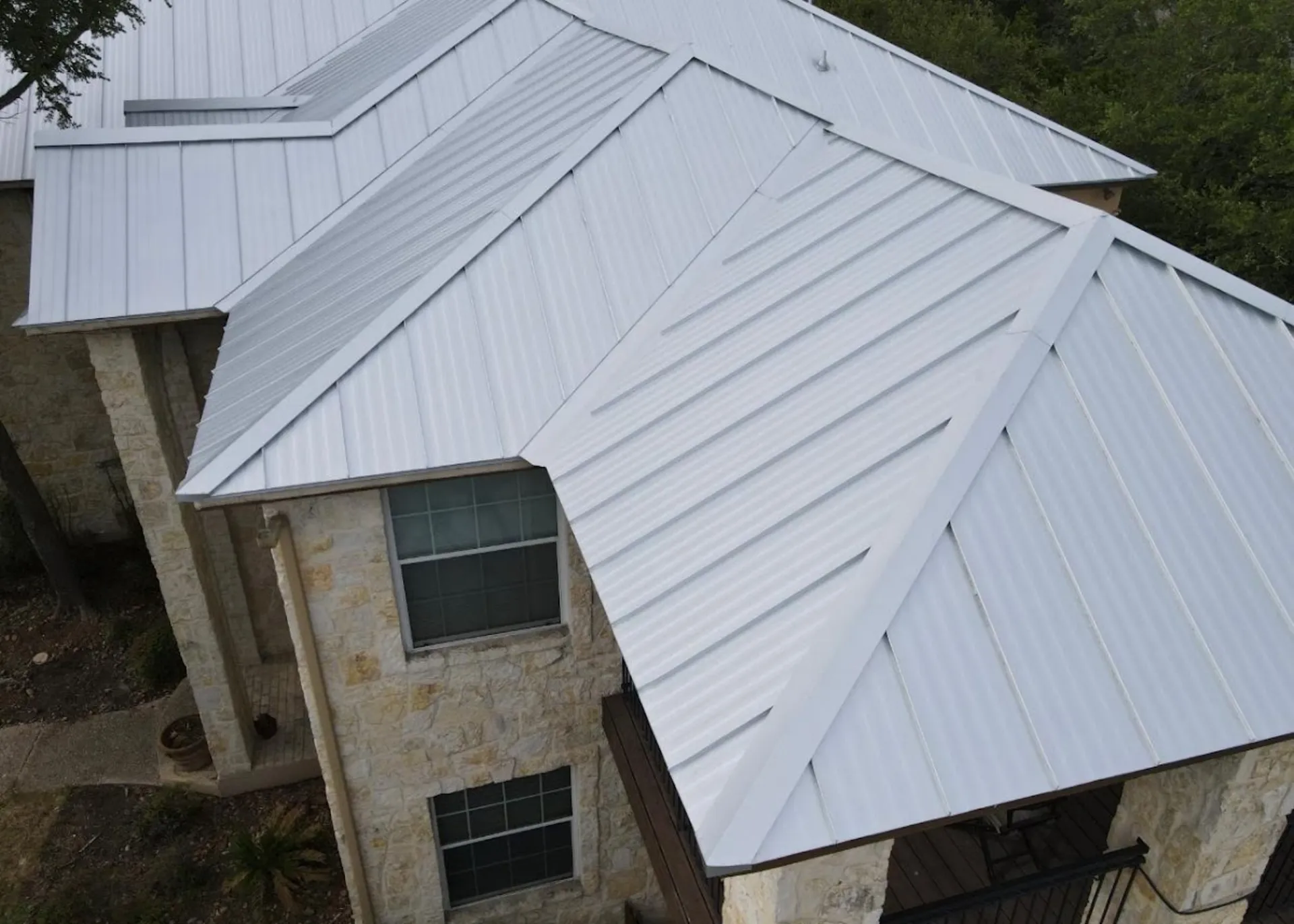Metal Roof Repair in Charles City, IA